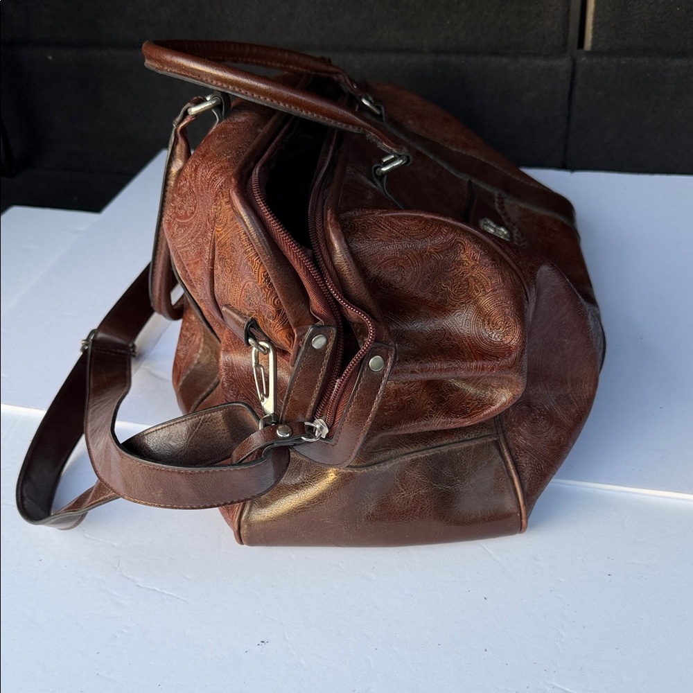 Bueno Brown Satchel Tote with Adjustable Shoulder Strap - Picture 7 of 9